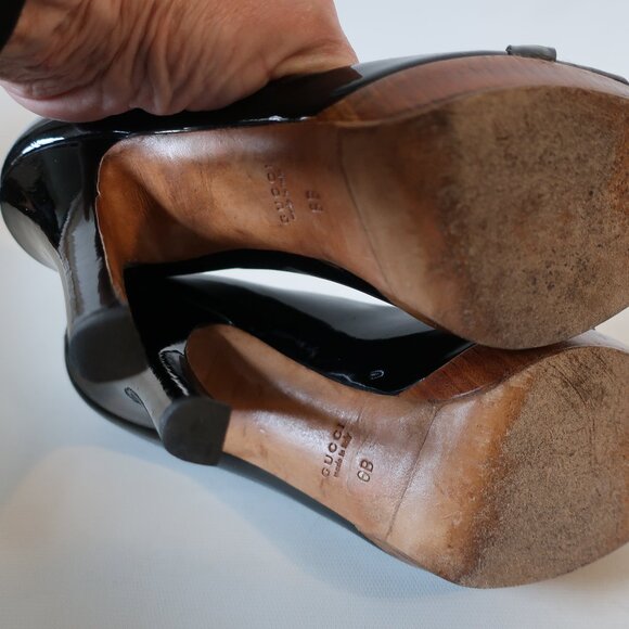 Women Gucci Black Patent Leather Horsebit Peep Toe Platform Heels 6 - Picture 11 of 16